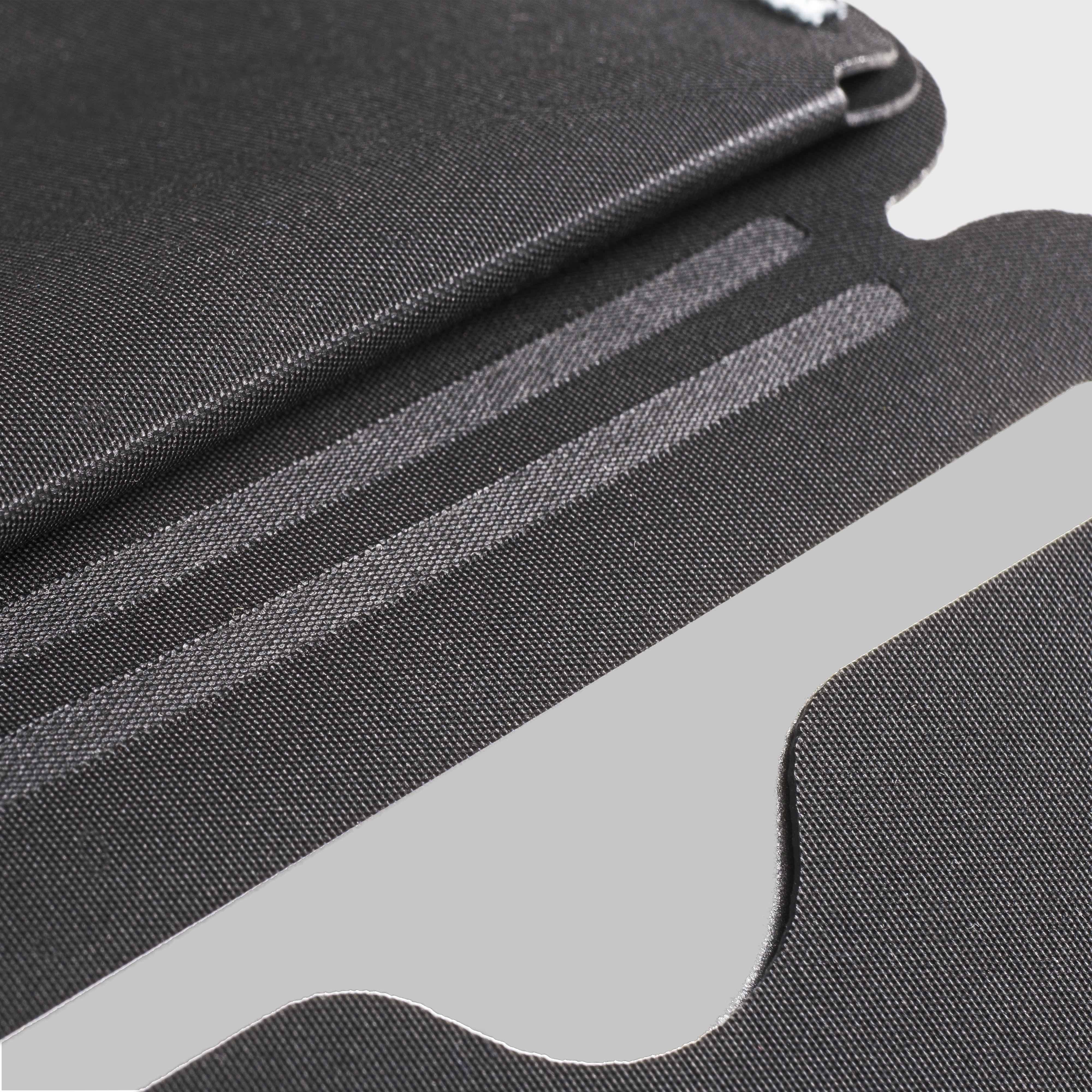 Welded Seams and Precise Lasercut add to RE:FORMs Clean and Functional Design