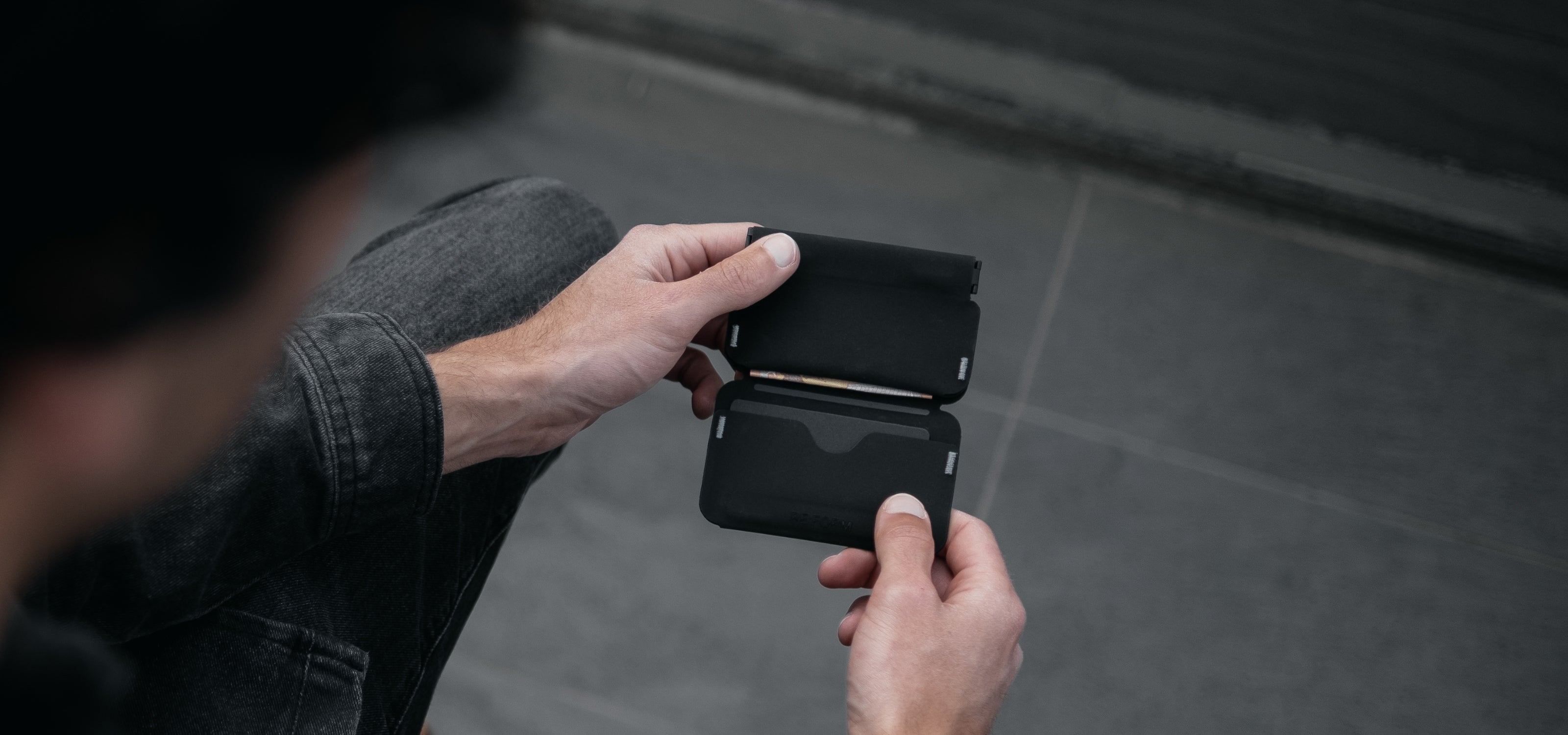 財布　RE:FORM ミニ　ウォレット RE:FORM® | The Wallet 2.0 - Designed in Germany
