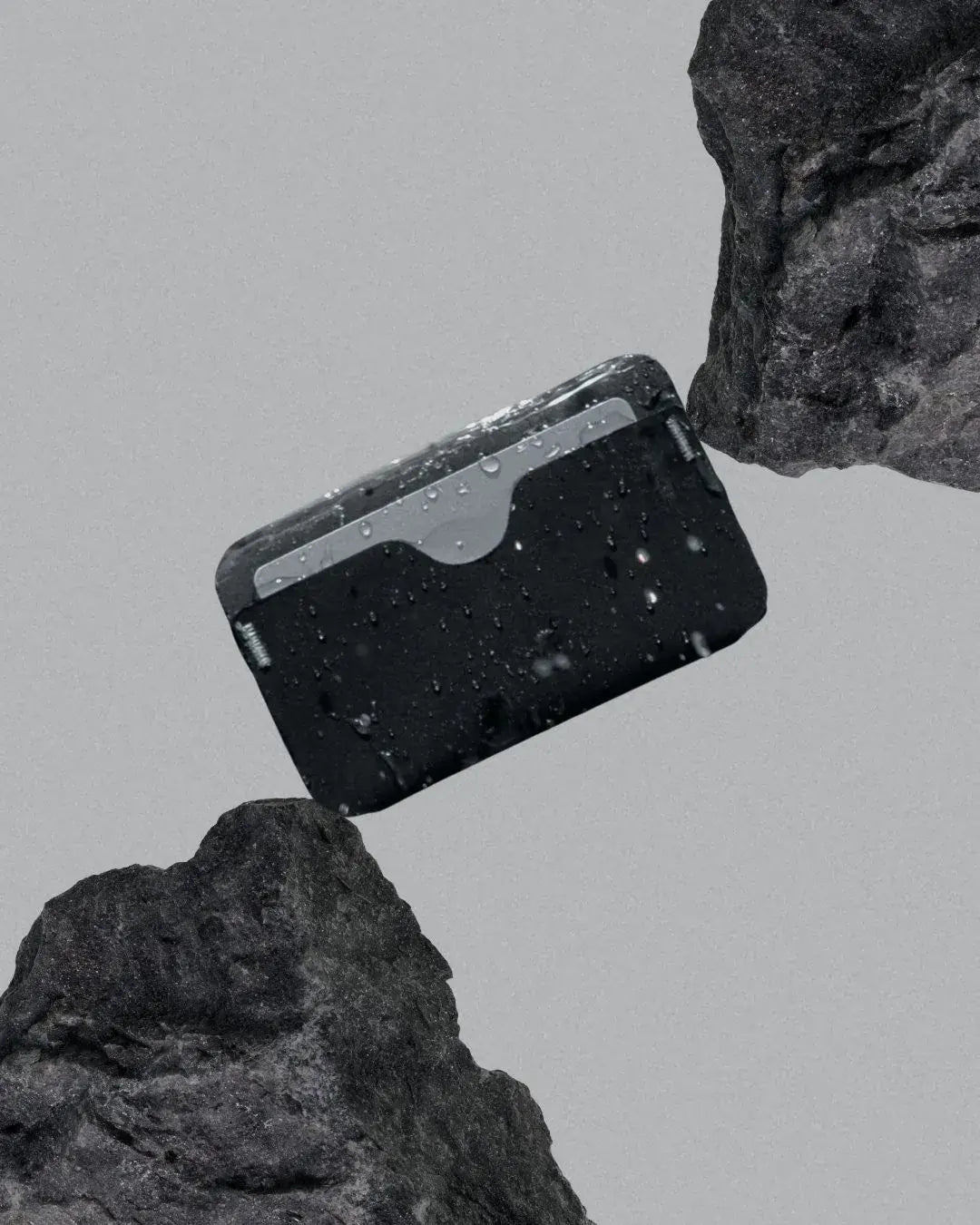 RE:FORM コンパクトケース ブラック RE:FORM コンパクトケース ブラック リフォーム】コイン スリーブ – GQ